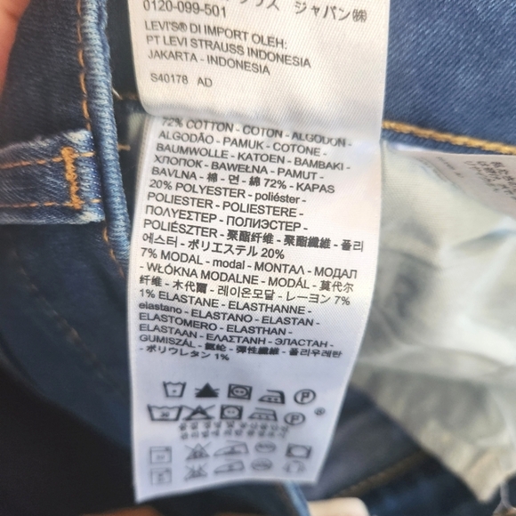 EUC Levi's 721 Vintage High Rise Skinny, Size 27 - Picture 6 of 7